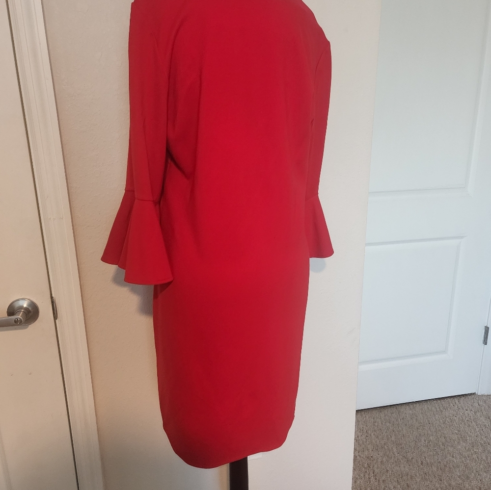 Jude Connally Red V-Neck Dress with Bell Sleeves - Picture 4 of 10